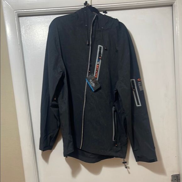 NWT salt life jacket extra large